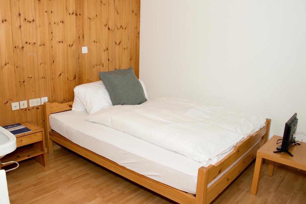 Chamanna Bed & Breakfast อาโรซา ภายนอก รูปภาพ
