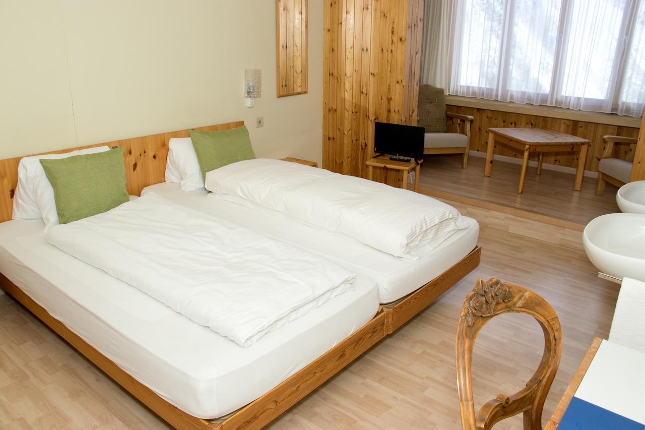 Chamanna Bed & Breakfast อาโรซา ภายนอก รูปภาพ