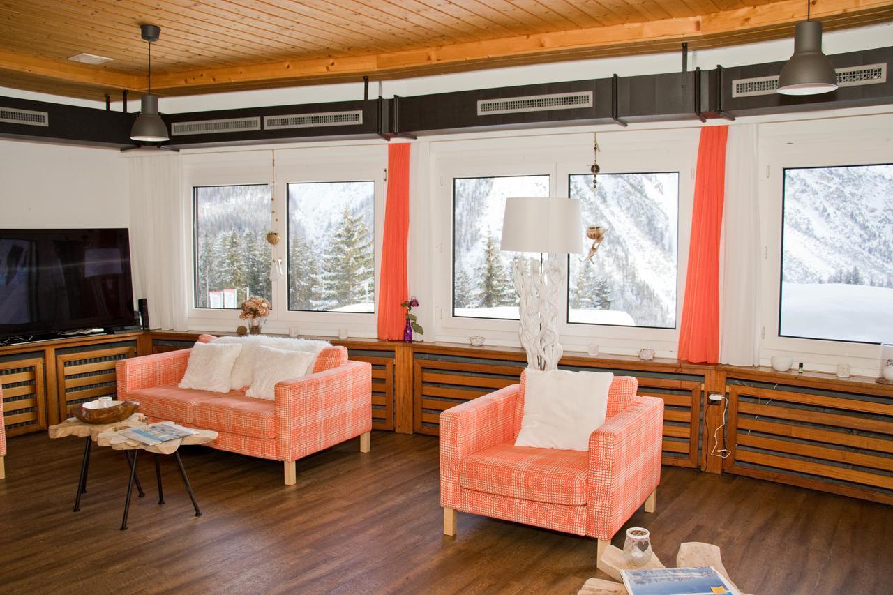Chamanna Bed & Breakfast อาโรซา ภายนอก รูปภาพ
